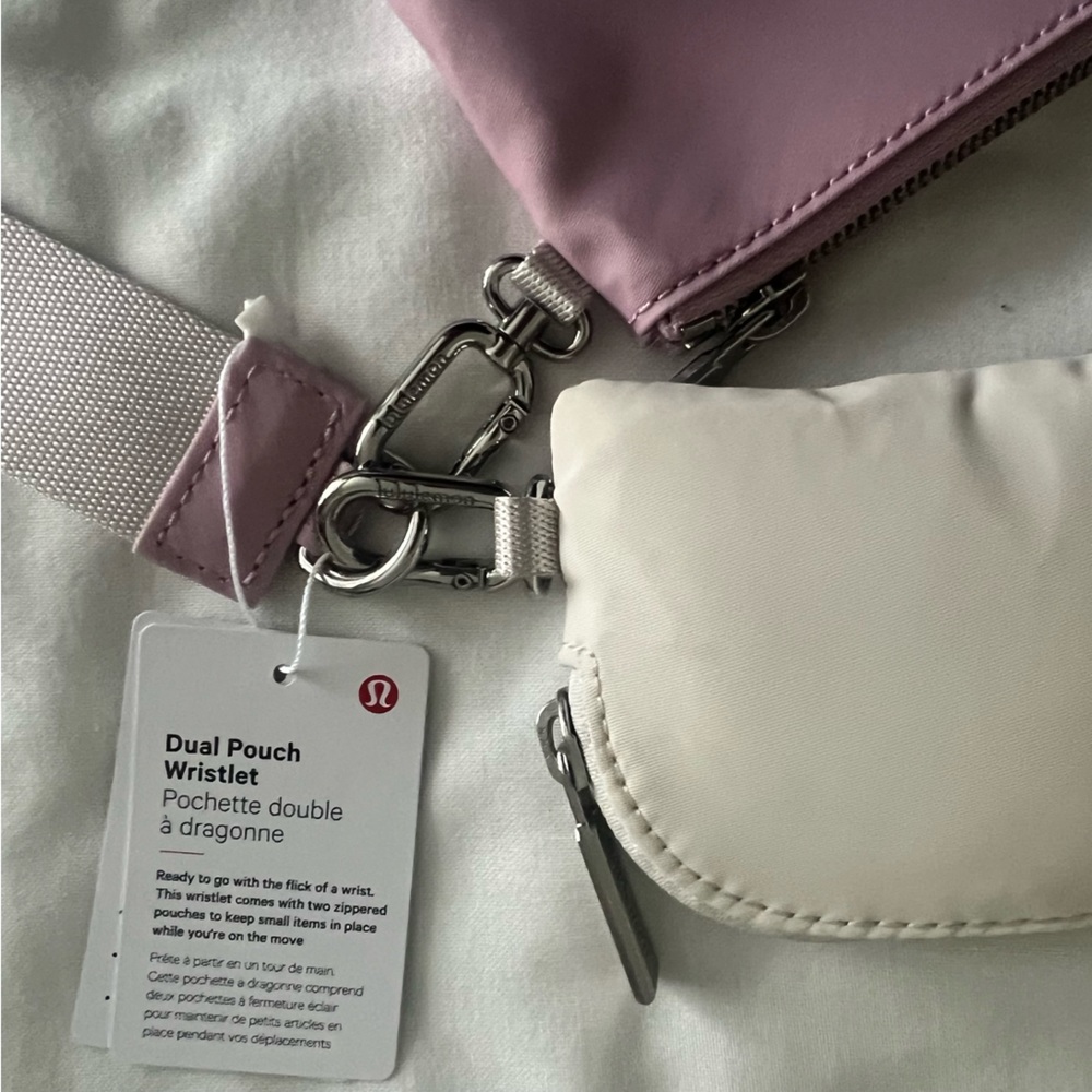 🆕 Lululemon Dual Pouch Wristlet - White Opal/Pink Peony - Picture 5 of 7